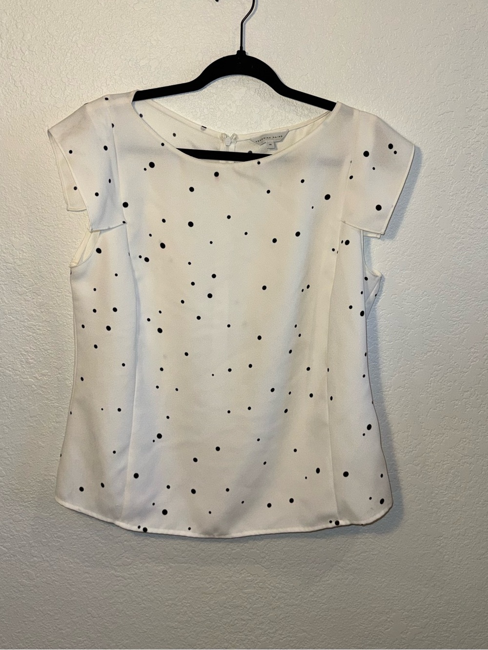 Veronika Maine Classic Black & White Polka Dot Short Sleeve Blouse Size 14